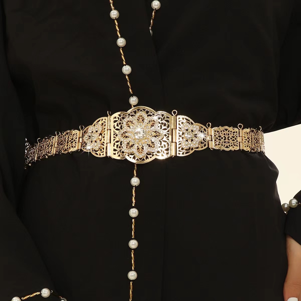 Sunspicems شيك المغرب قفطان حز - مراجعة Ethnic Chic Fashion وسعره